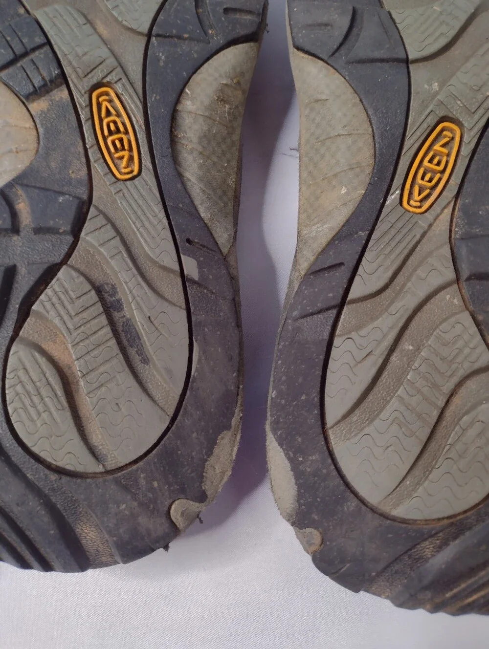 KEEN Waimea Sport Flip Flops Men’s 9.5 Black Leather Comfort Sandals BB